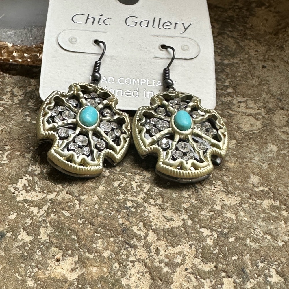 Two Tone Turquoise Rhinestone Dangle Earrings - Picture 4 of 6